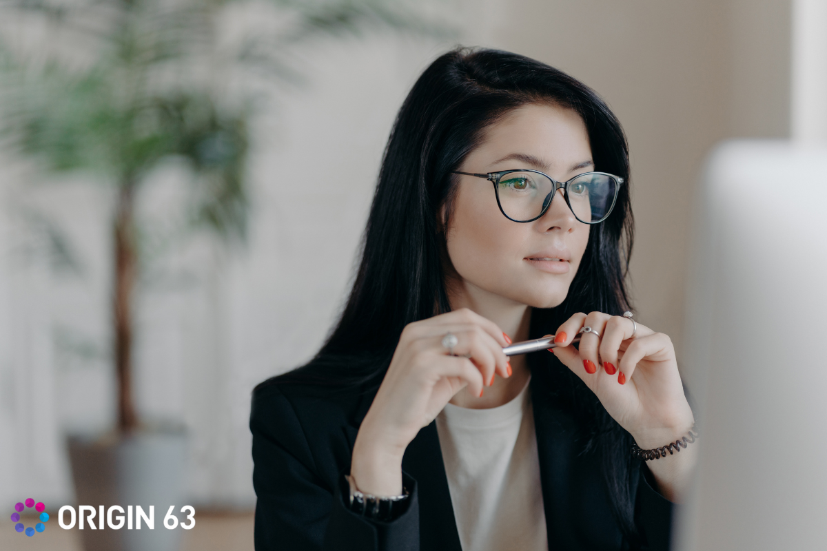 A marketer working in the office, Understanding the HIPAA marketing puzzle