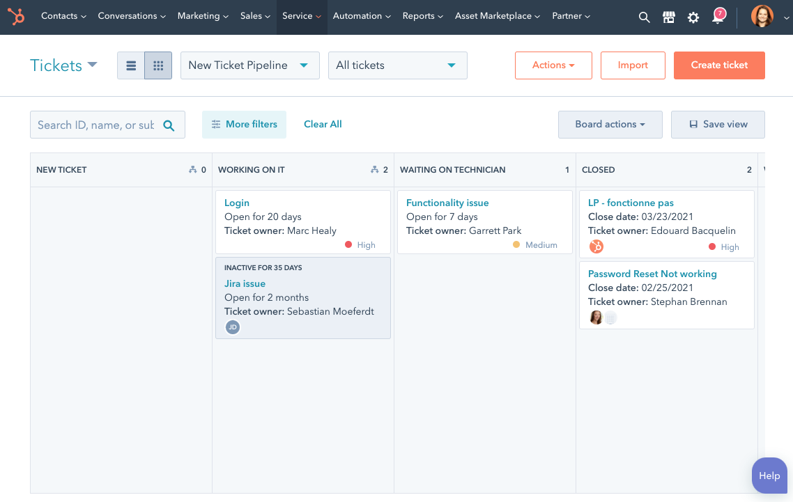 HubSpot’s Ticket Pipelines