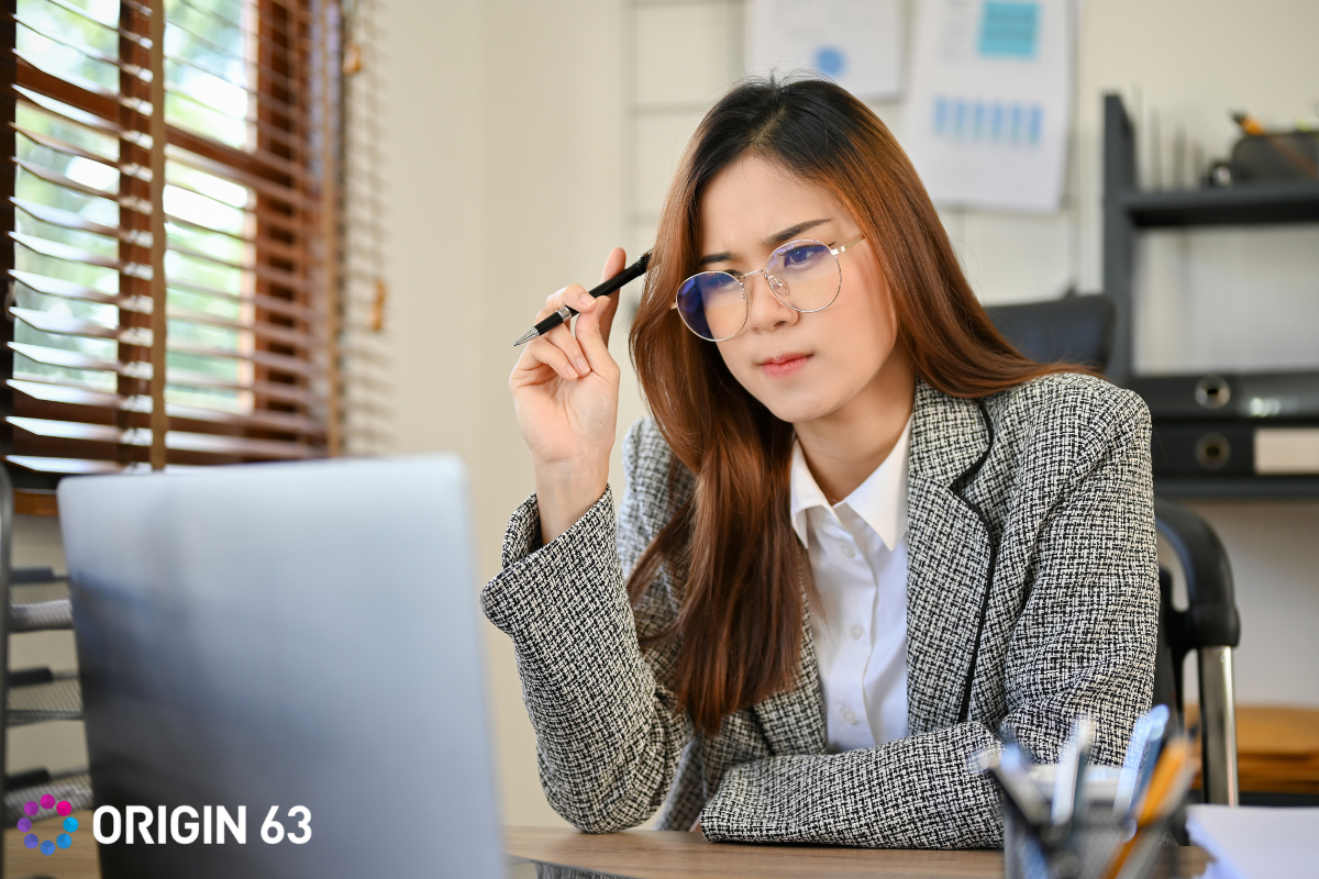 A customer success leader using custom views in HubSpot, What Are Custom Views?