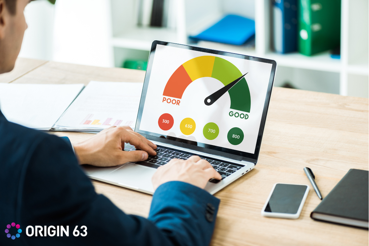  Customer Success manager checking customer health scores on the laptop