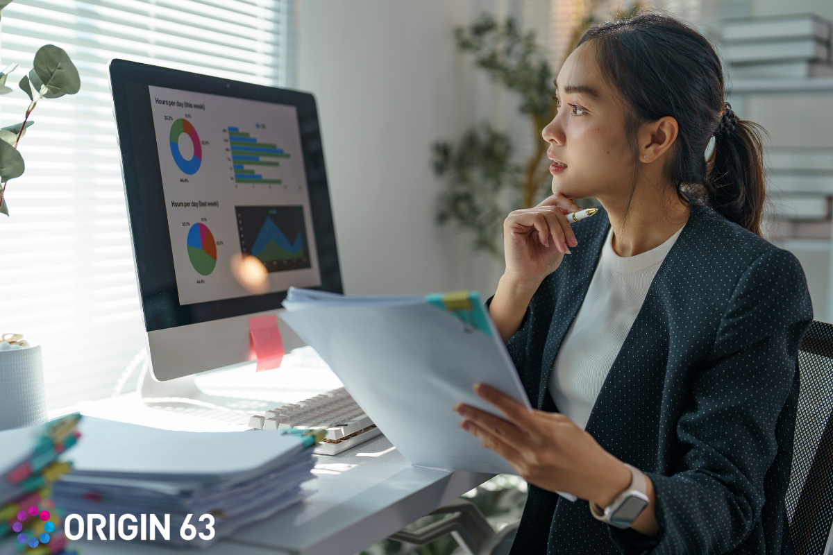 Business leaders reviewing HubSpot Service Hub dashboards