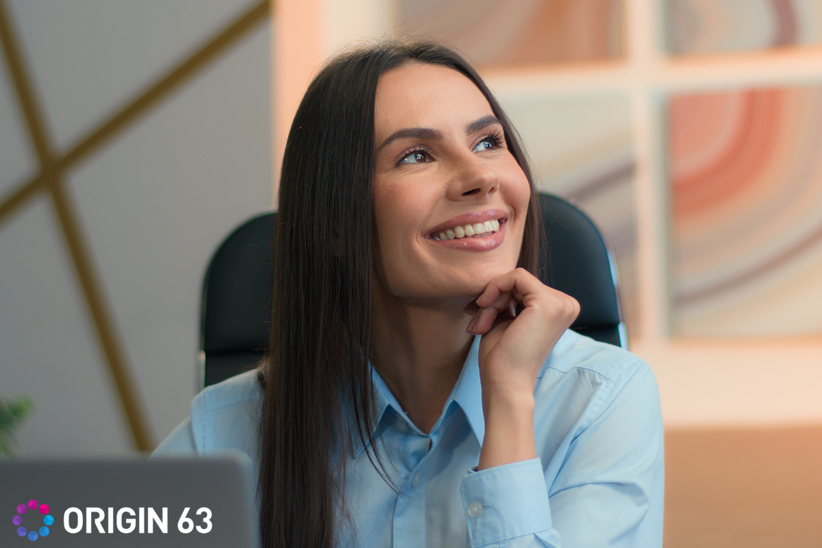 Customer support leader wondering about the benefits of self-service with HubSpot