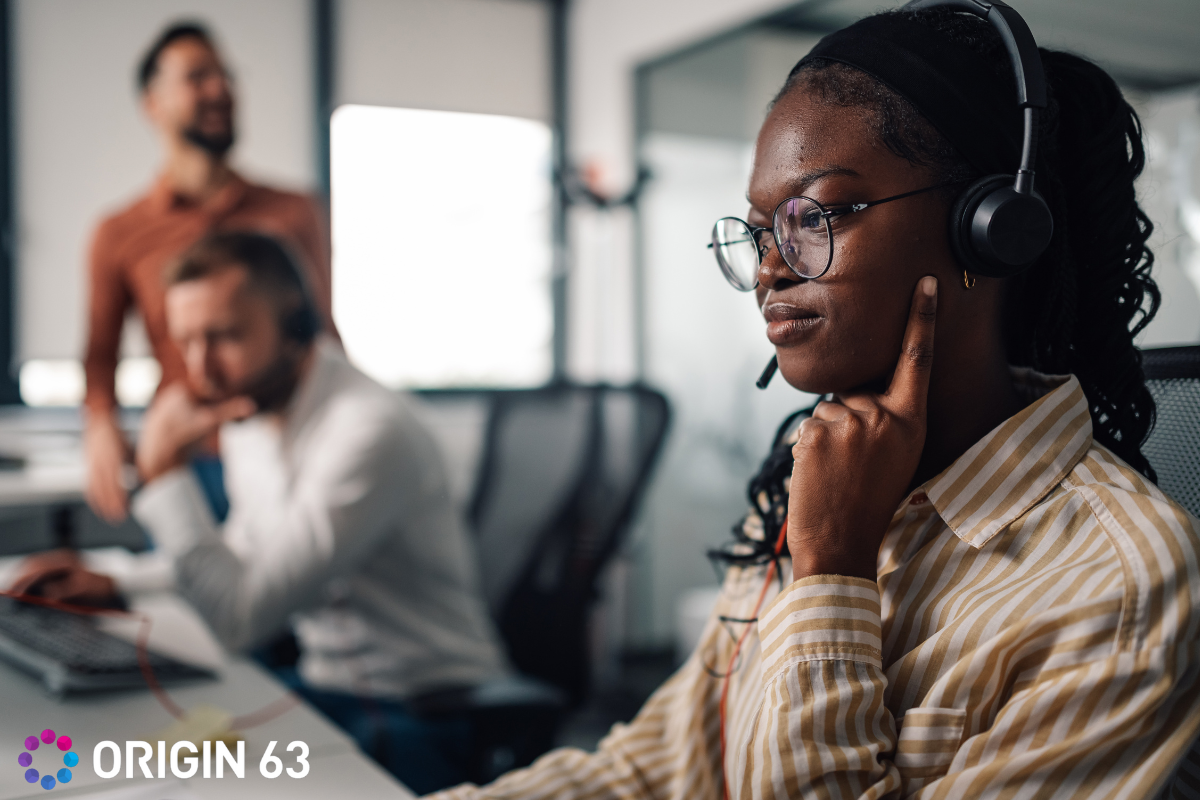  A customer service representative combining Summaries and Routing for Faster Resolutions