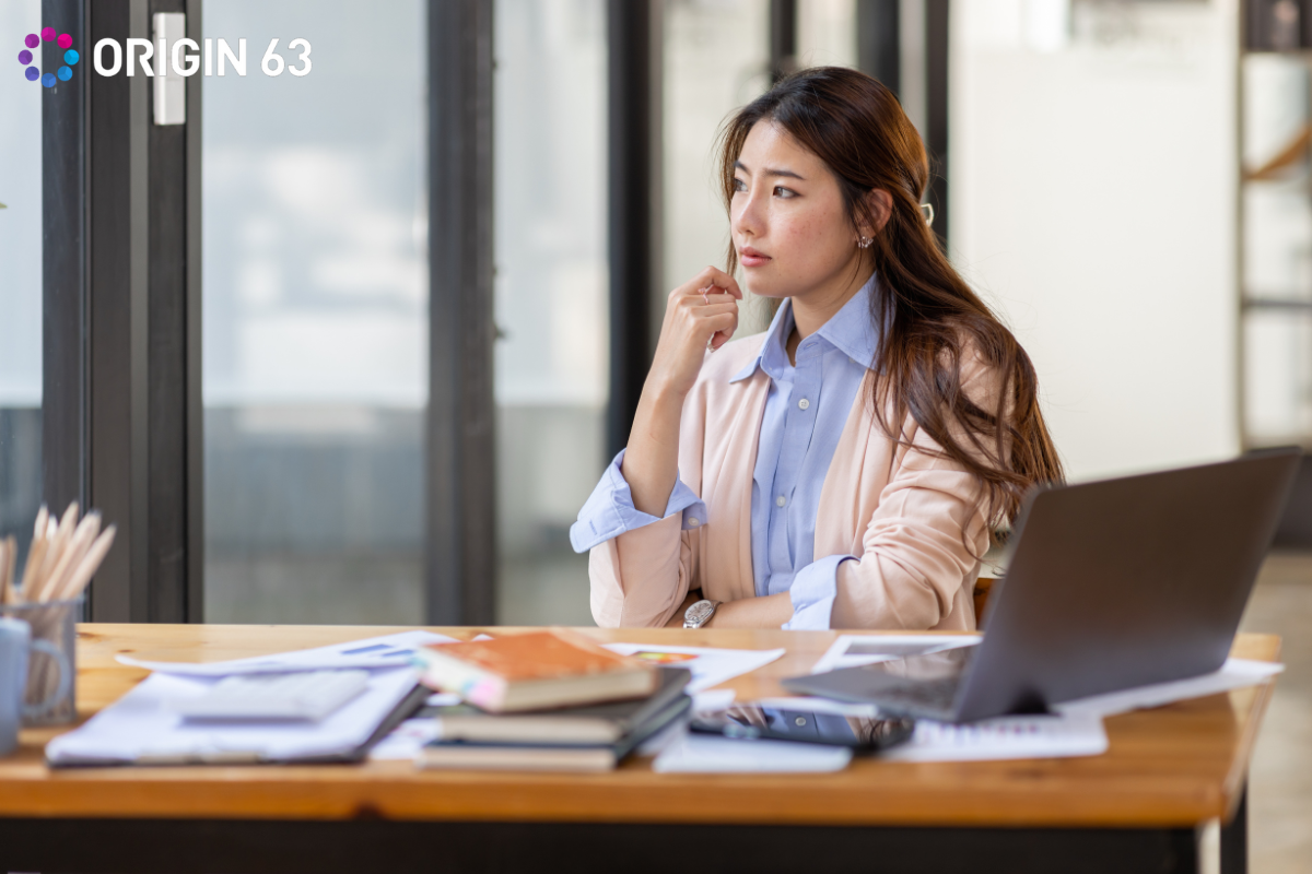 Customer success expert wondering what HubSpot AI Meeting Assistant is